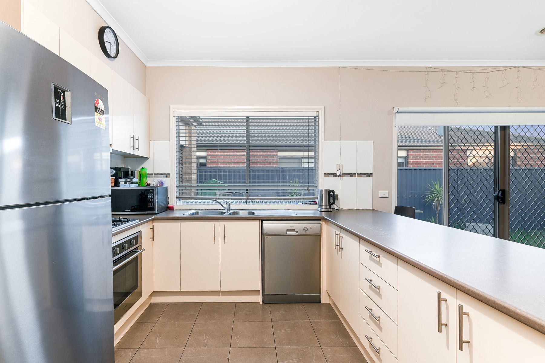2 Leightons Green, Pakenham, VIC 3810, Pakenham - Thumbnail 7