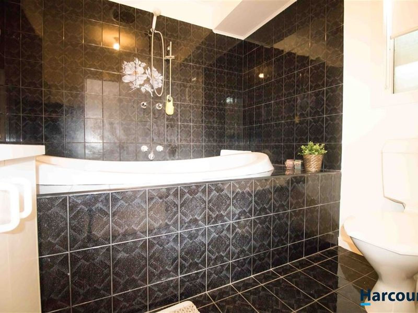 15 Flint Crescent, Delahey, VIC 3037, Delahey - Thumbnail 5