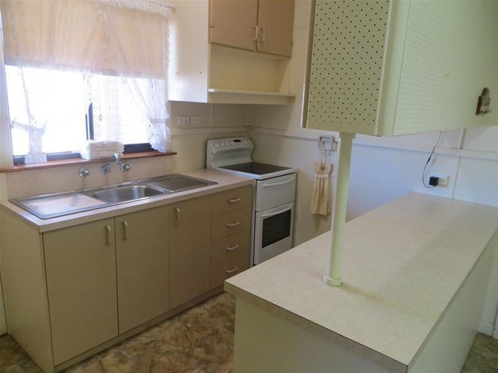 27 Hunter Street, Mildura - Thumbnail 2