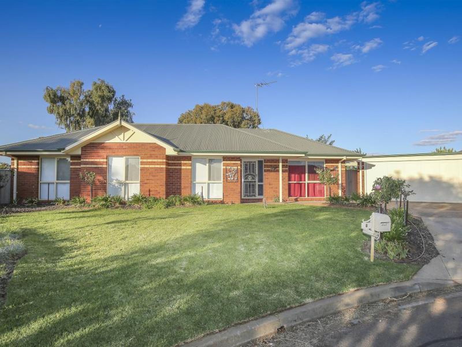 8 Ashwood Court, Mildura - Image 1