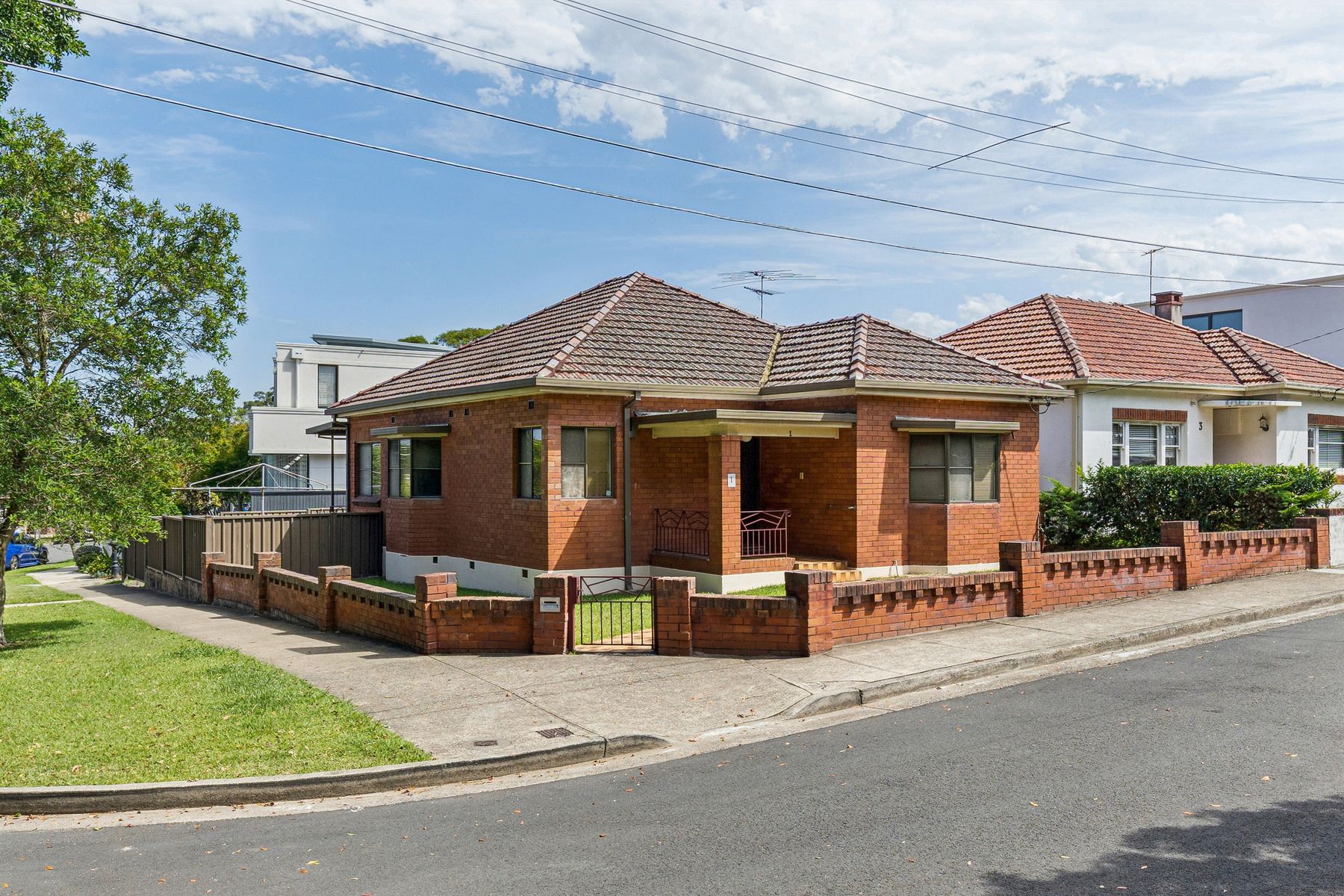 1 The Crescent, Russell Lea, NSW 2046, Russell Lea - Thumbnail 3