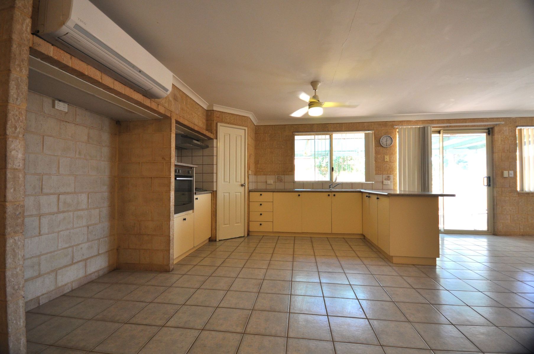 16B Beroona Loop, South Hedland WA 6722, South Hedland - Thumbnail 2