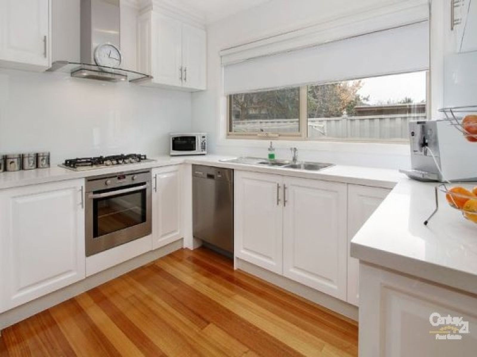 42 Kauri Grove, Glen Waverley, VIC 3150, Glen Waverley - Thumbnail 3