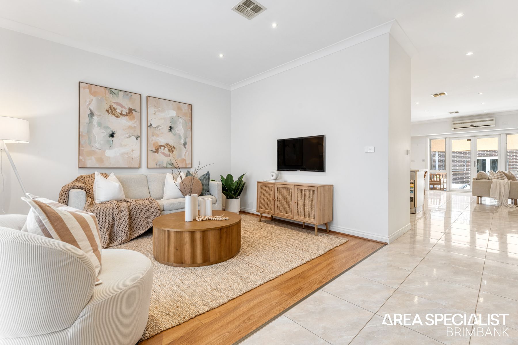 117 Cairnlea Drive, Cairnlea, VIC 3023, Cairnlea - Thumbnail 4