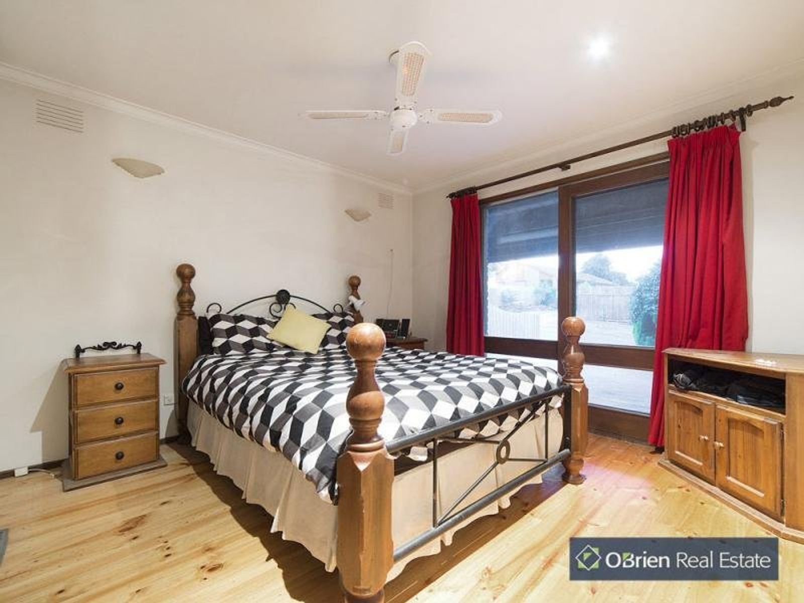 26 William Perry Close, Endeavour Hills, VIC 3802, Endeavour Hills - Thumbnail 5