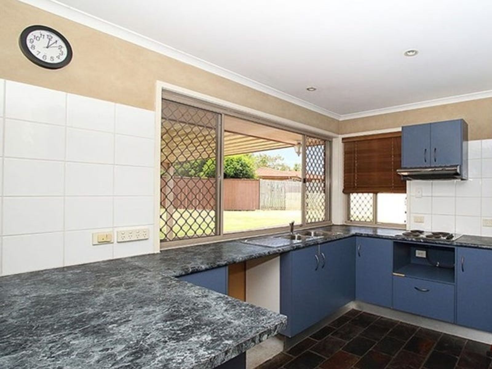 15 Lycoris Street, Crestmead QLD 4132, Crestmead - Thumbnail 6