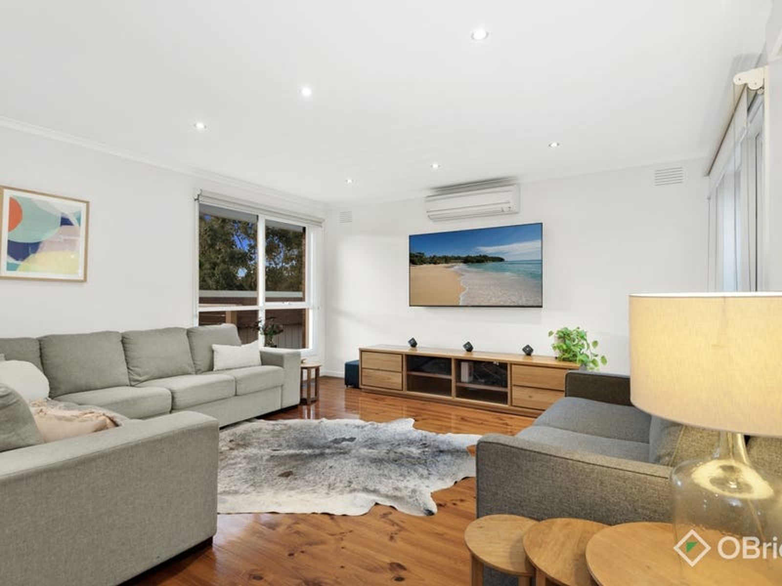 29 Sydney Parkinson Avenue, Endeavour Hills, VIC 3802, Endeavour Hills - Thumbnail 2