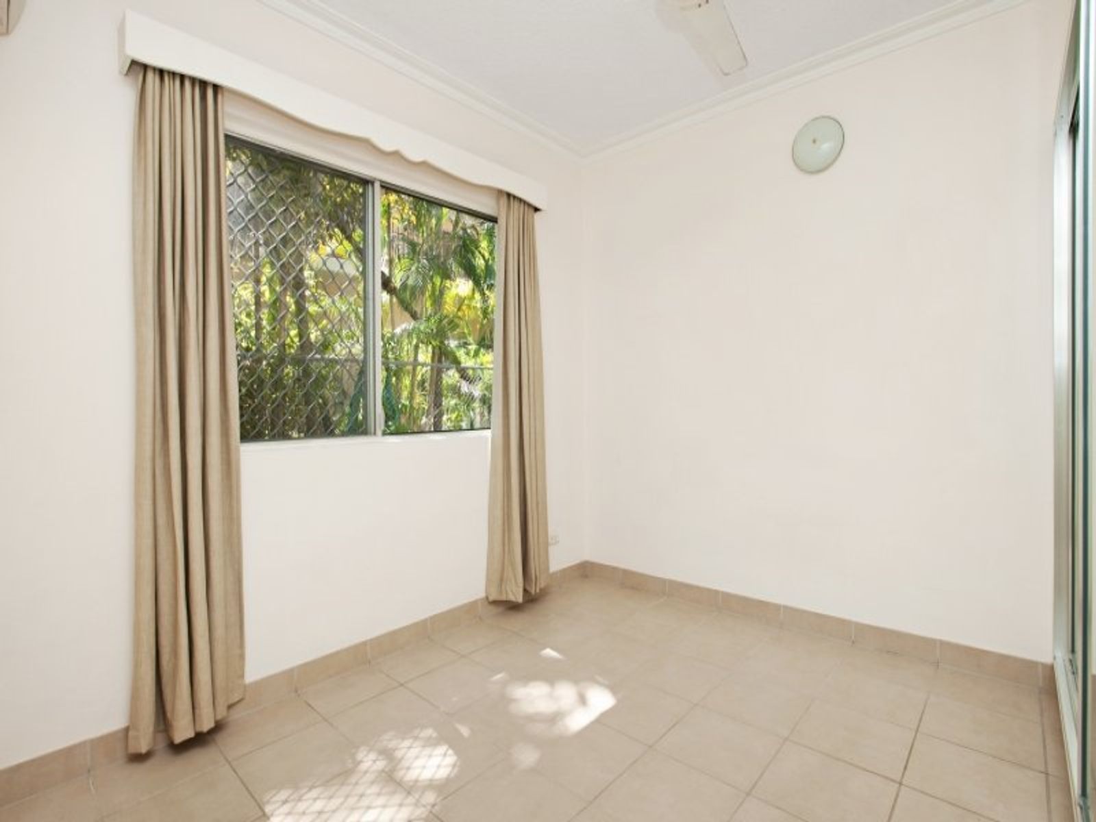 2/148 Dick Ward Drive, Coconut Grove NT 0810, Coconut Grove - Thumbnail 4