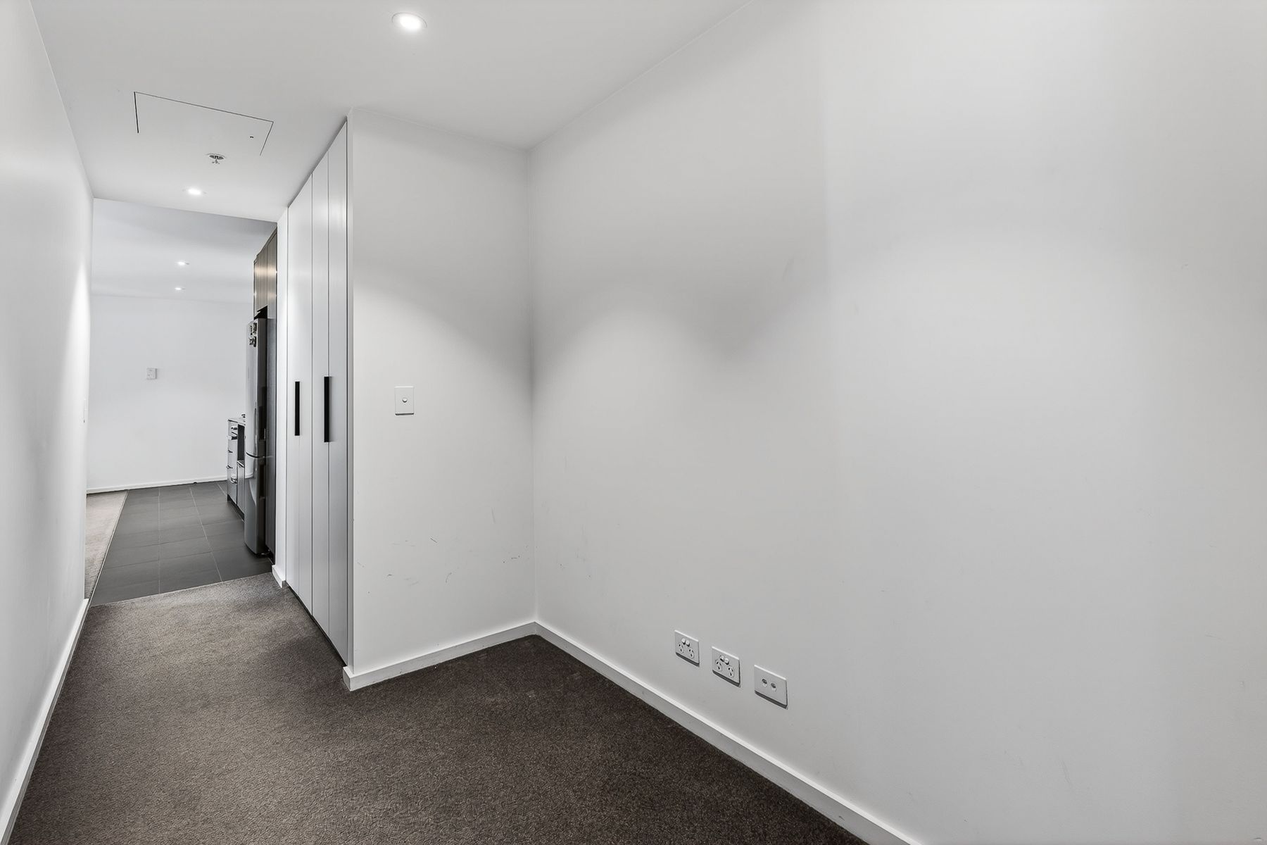 810E/878 Collins Street, Docklands, Docklands - Thumbnail 8