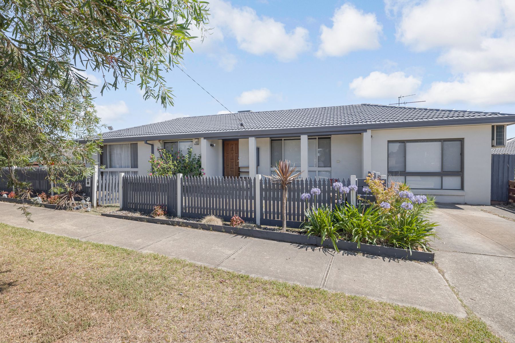 30 Grey Street, Darley VIC 3340, Darley - Thumbnail 2