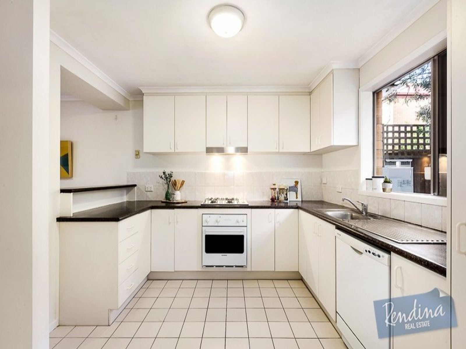 19 Sherwin Street, Kensington - Thumbnail 4