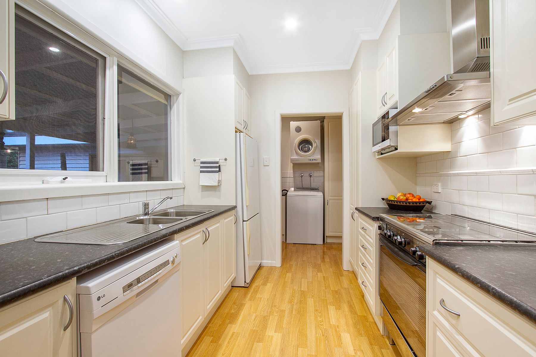 7 Belmont Road West, Croydon South - Thumbnail 5