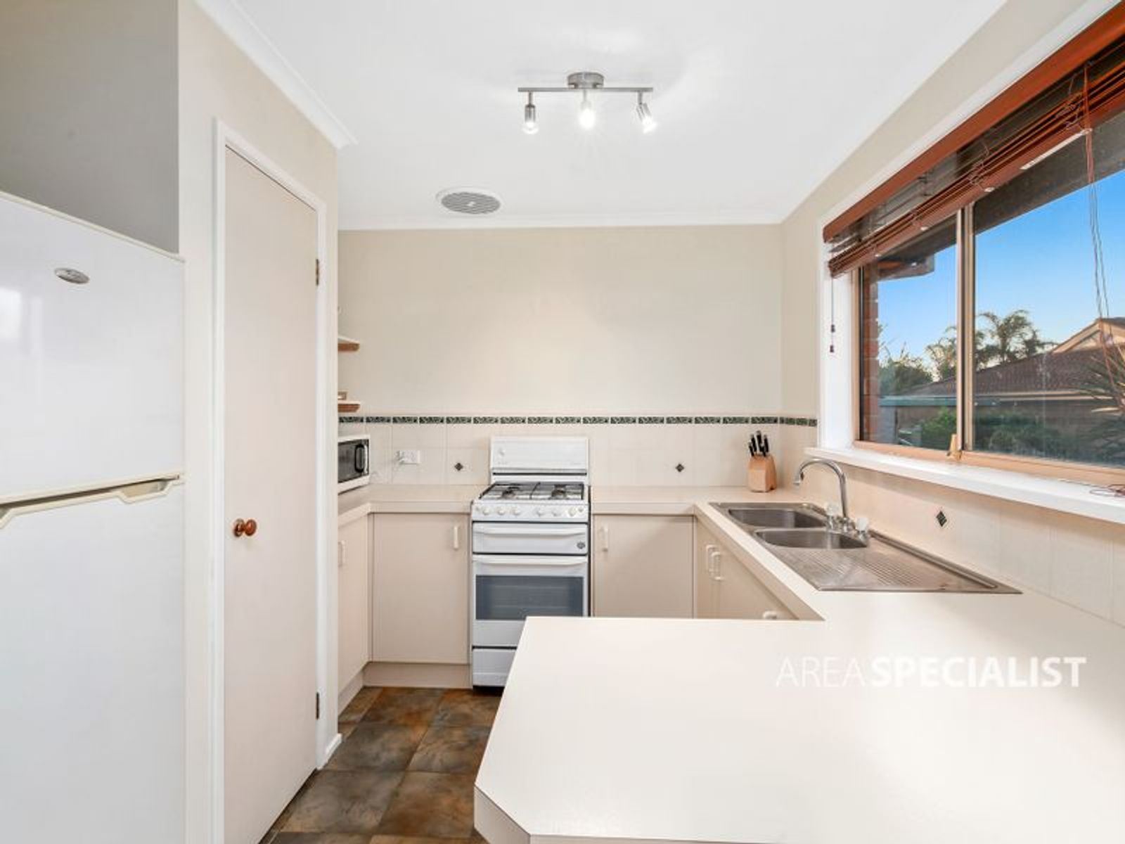 14B Madison Avenue, Narre Warren, VIC 3805, Narre Warren - Thumbnail 7