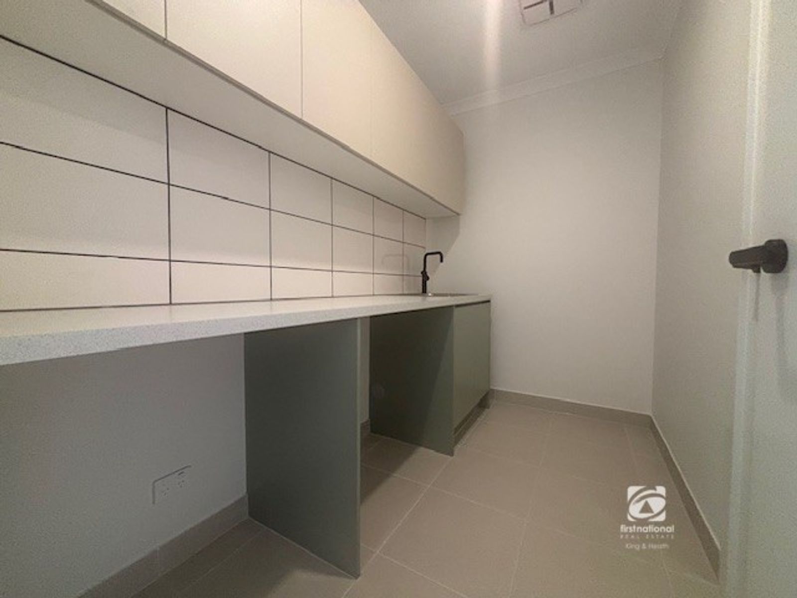 28 Grassbird Street, Bairnsdale VIC 3875, Bairnsdale - Thumbnail 2
