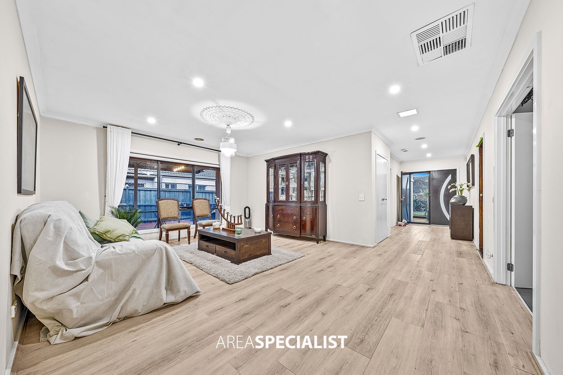 11 Red Mallee Court, Lyndhurst, Lyndhurst - Thumbnail 5