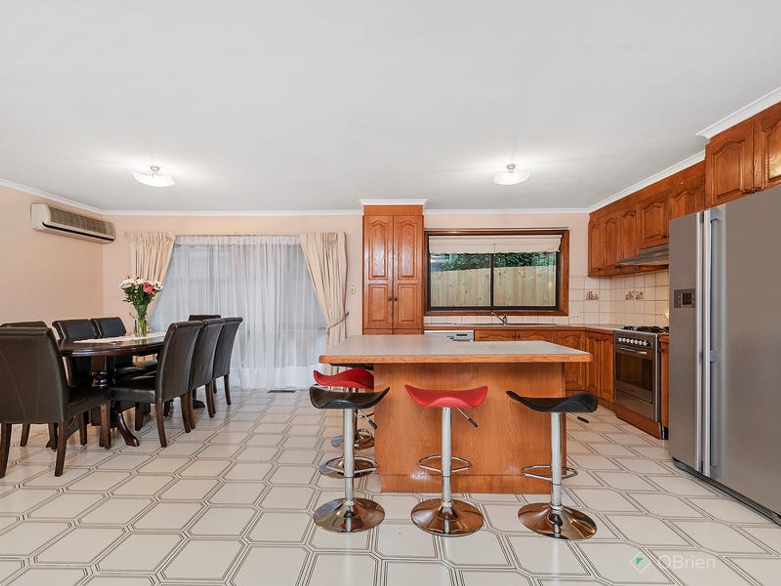 21 John Hunter Drive, Endeavour Hills, VIC 3802, Endeavour Hills - Thumbnail 4