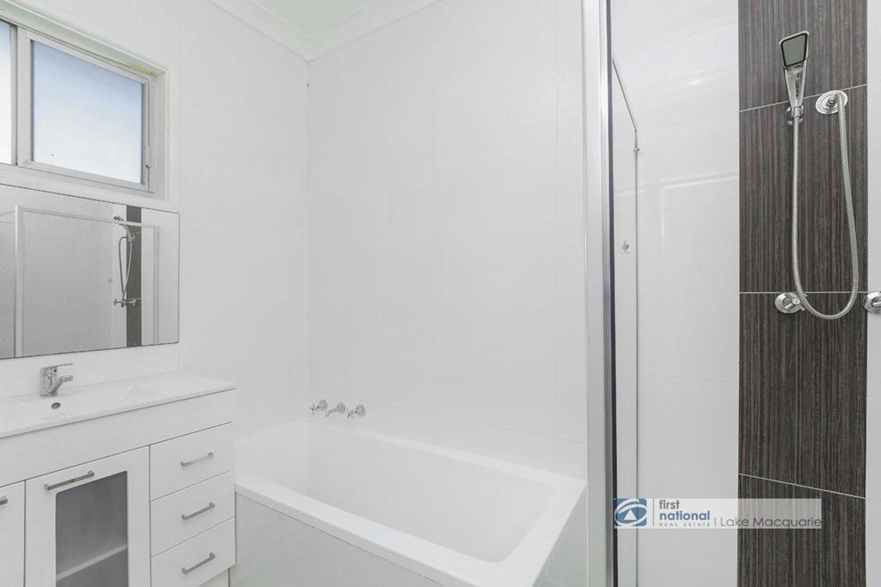 8 Oakville Road, Edgeworth NSW 2285, Edgeworth - Thumbnail 6