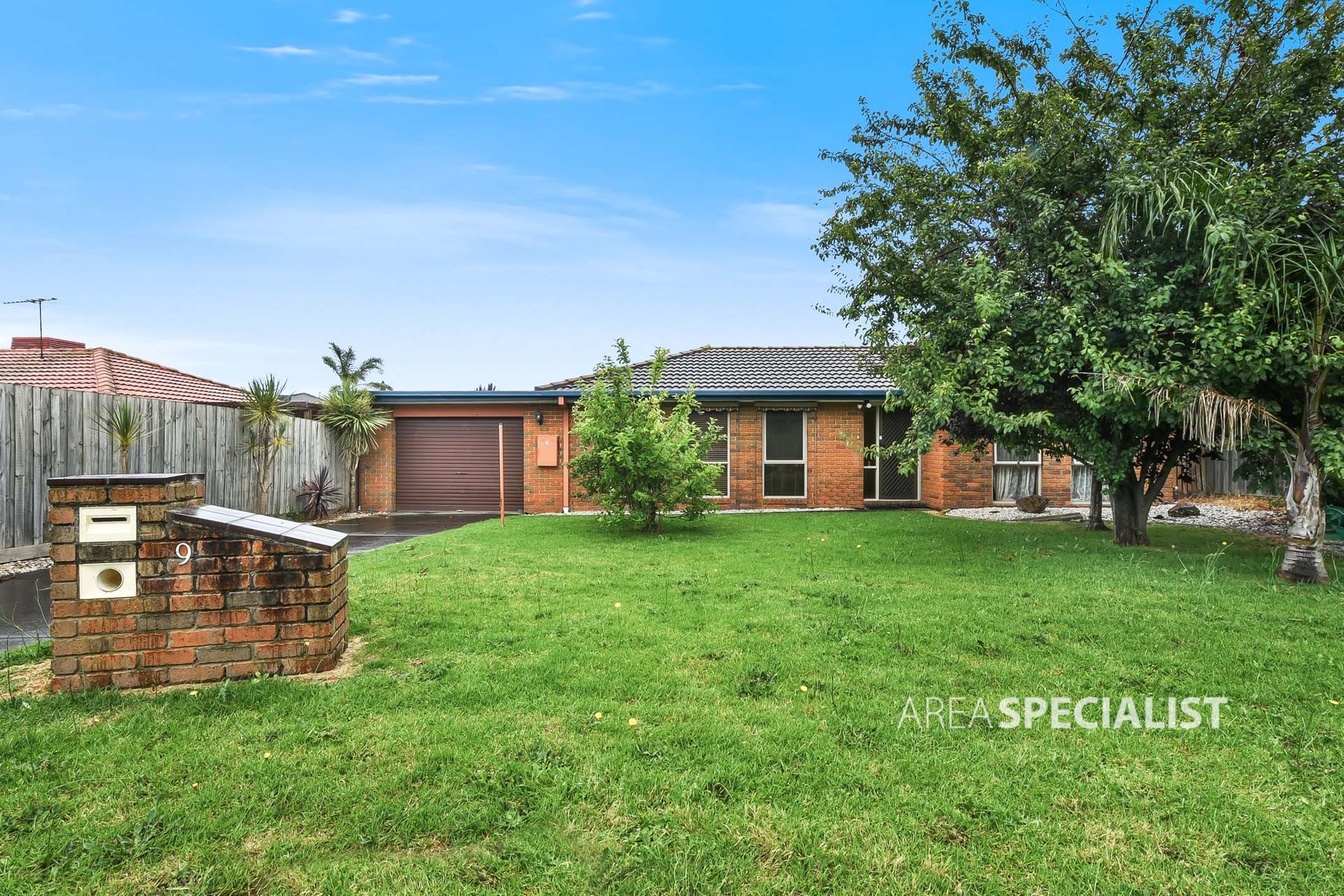 9 Diosma Court, Cranbourne North, VIC 3977, Cranbourne North - Thumbnail 2