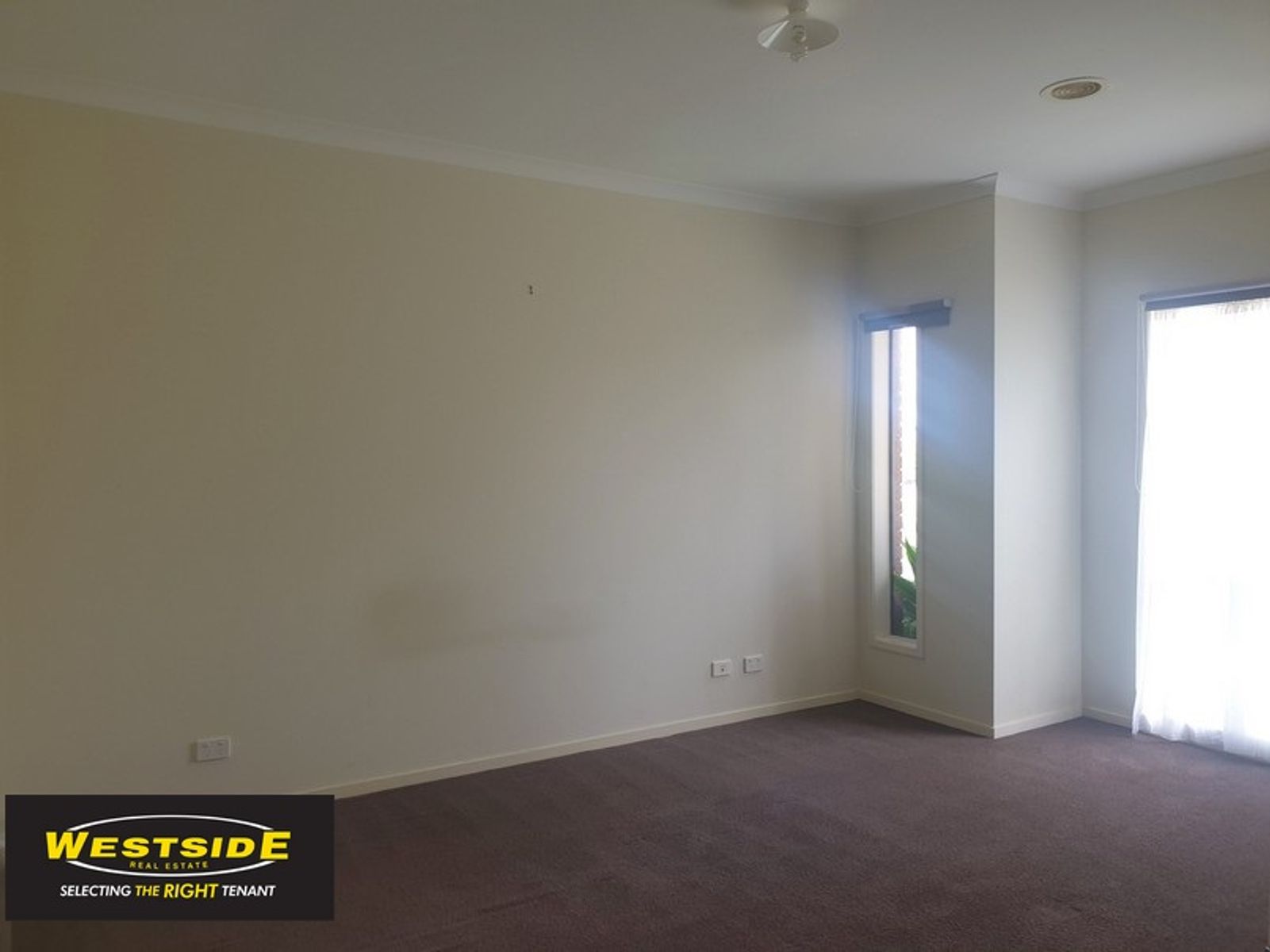 9 McCubbin Way, Caroline Springs VIC 3023, Caroline Springs - Thumbnail 5