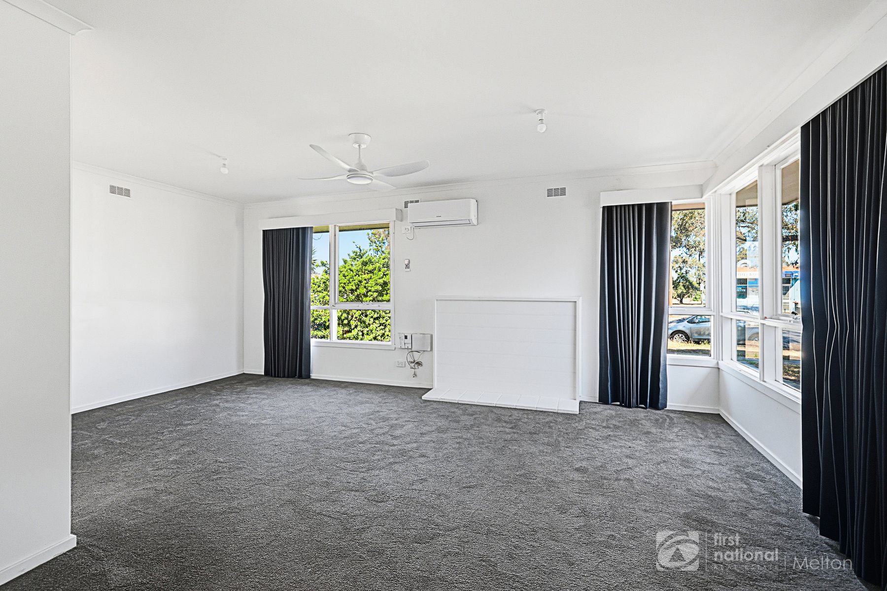 31 McDonald Street, Melton South VIC 3338, Melton South - Thumbnail 2