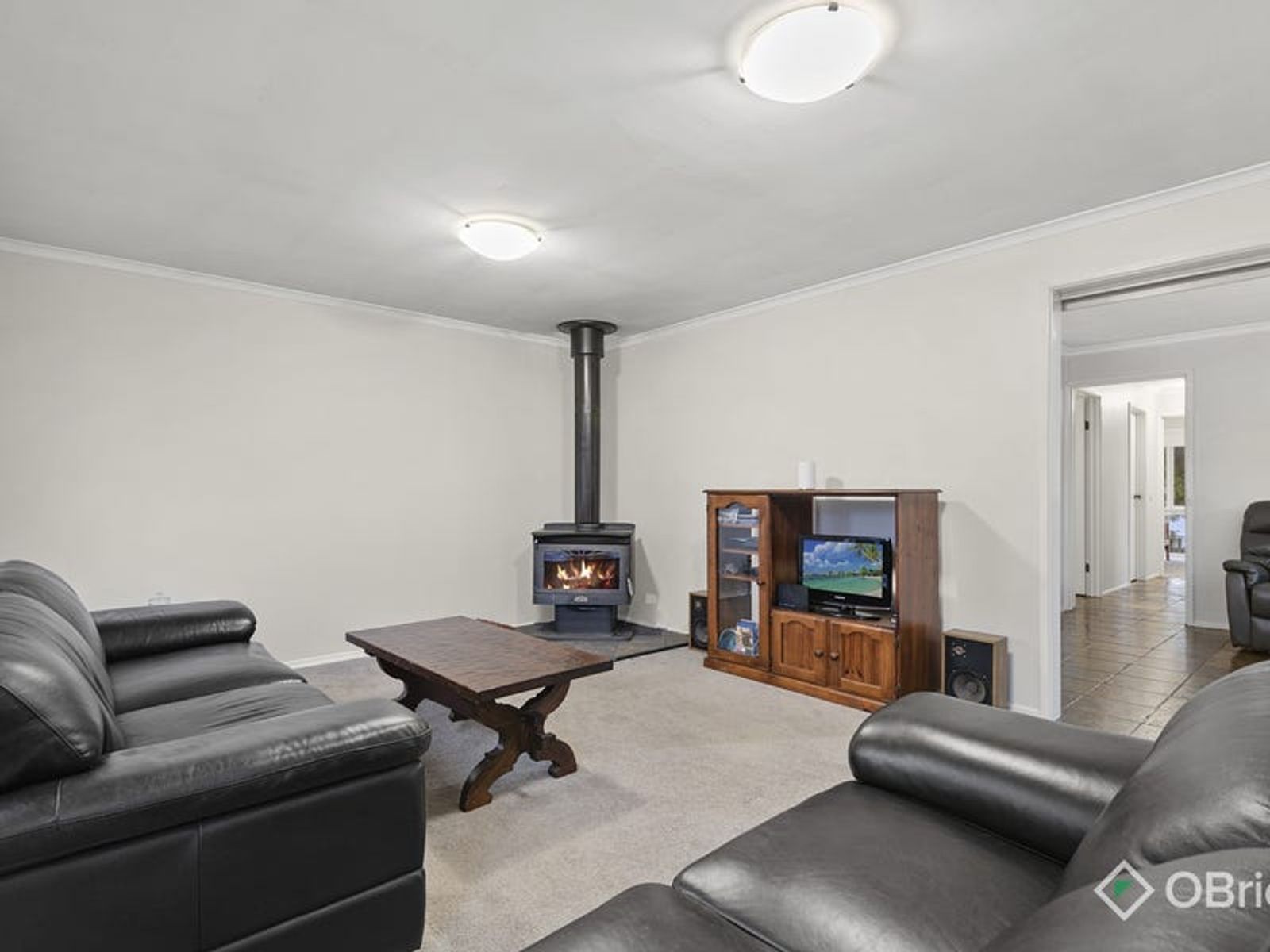 3 Harrow Place, Endeavour Hills, VIC 3802, Endeavour Hills - Thumbnail 2