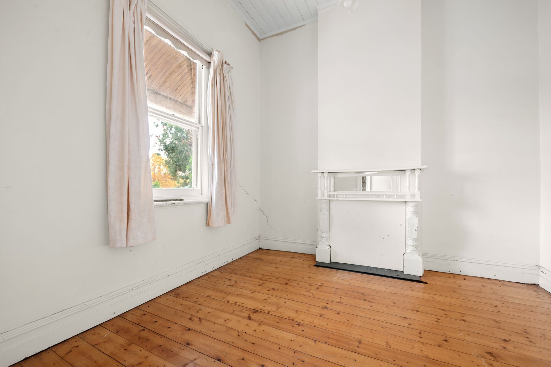 4 Ashley Street, Ironbark VIC 3550, Ironbark - Thumbnail 4