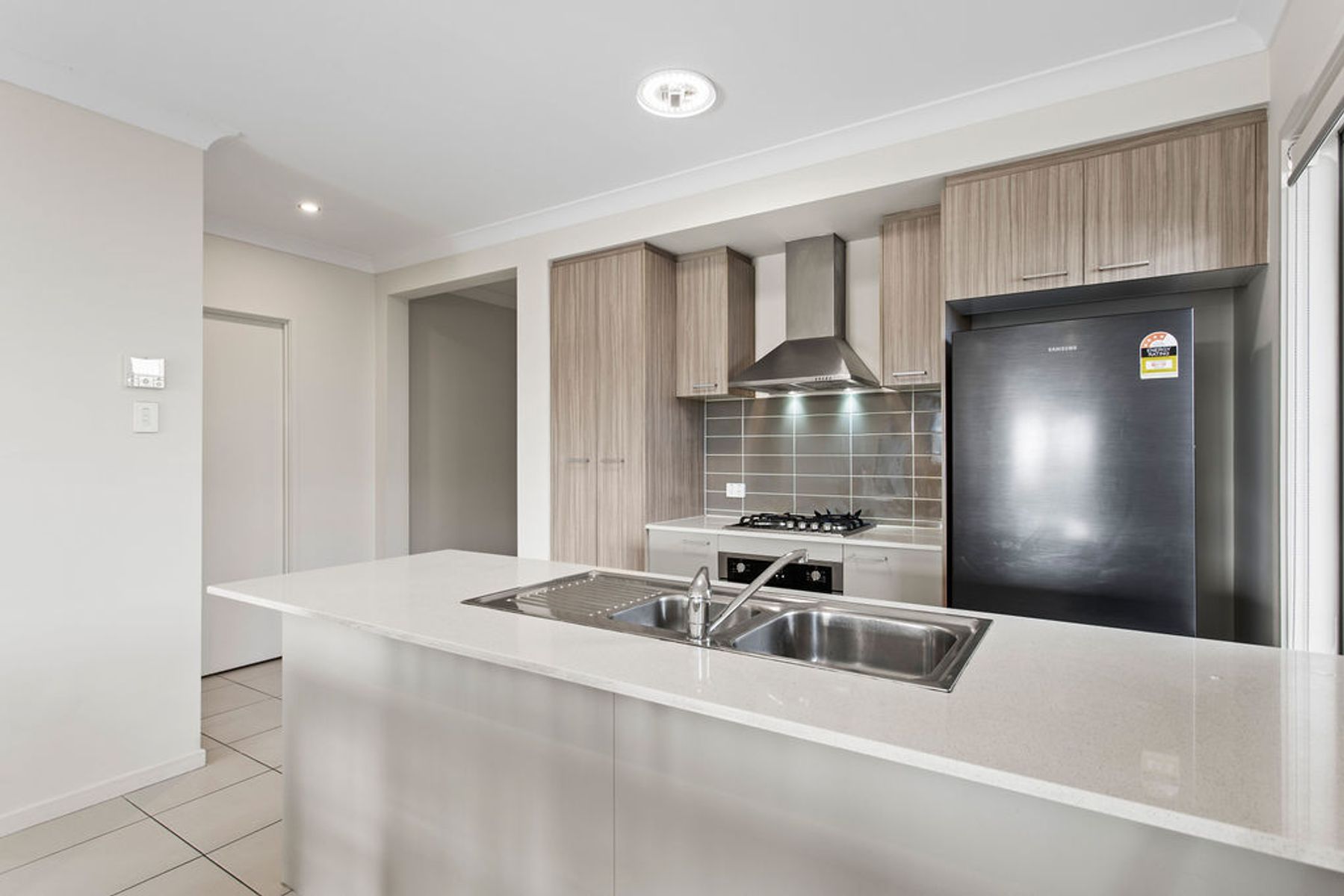 24 Groeschel Court, Goodna QLD 4300, Goodna - Thumbnail 2