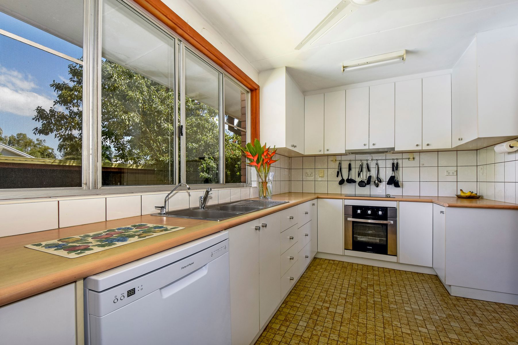 5 Martin Crescent, Coconut Grove NT 0810, Coconut Grove - Thumbnail 5