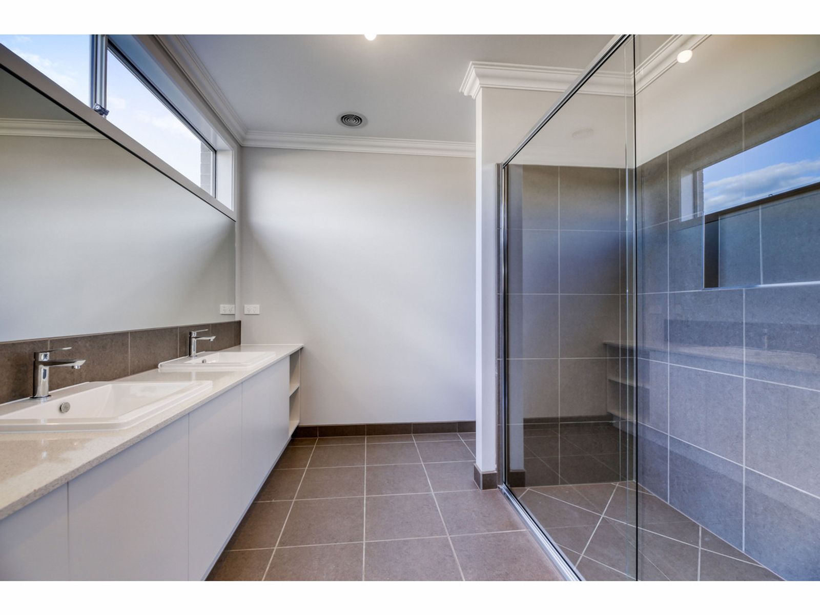 10 Bentley Street, Warragul, VIC 3820, Warragul - Thumbnail 6