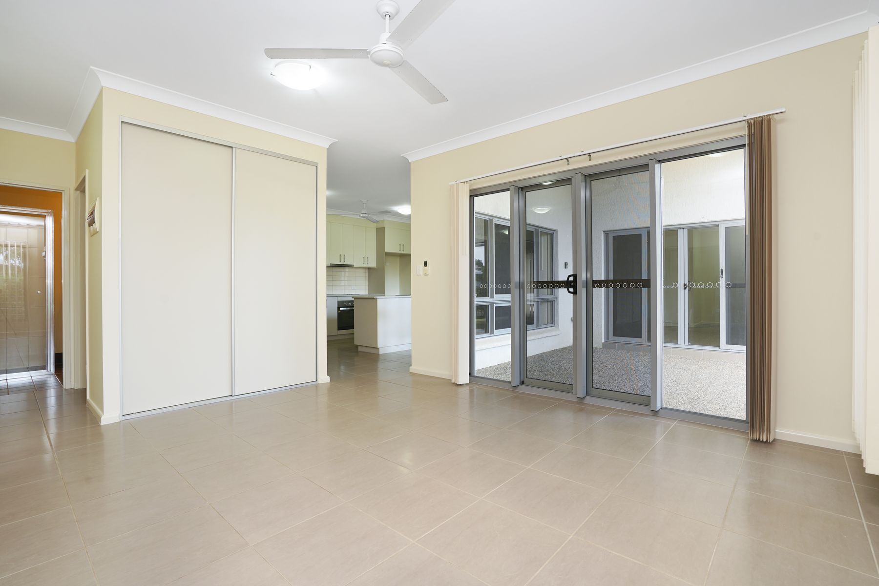2/5 Dunyila Street, Lyons NT 0810, Lyons - Thumbnail 7
