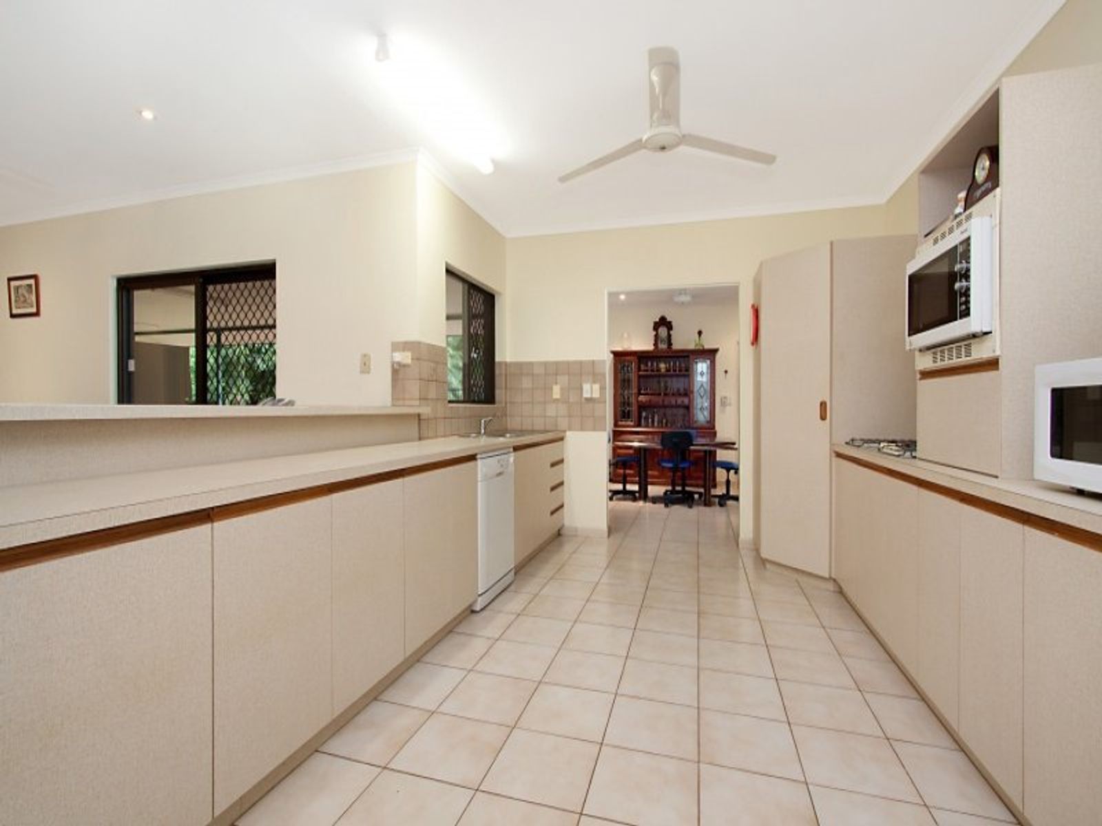 10 Nonda Court, Karama NT 0812, Karama - Thumbnail 2