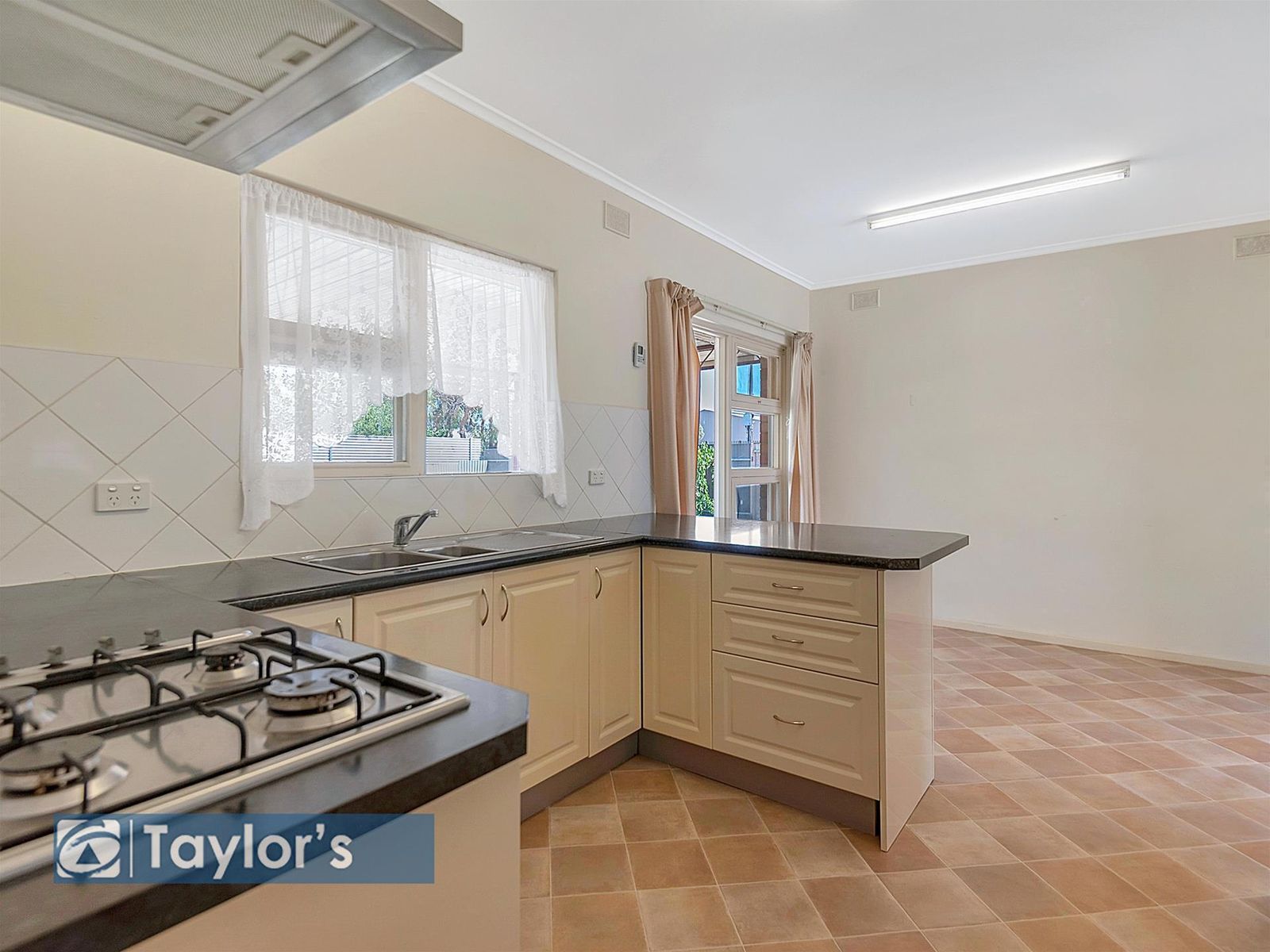 1 Harrow Road, Para Hills West SA 5096, Para Hills West - Thumbnail 5