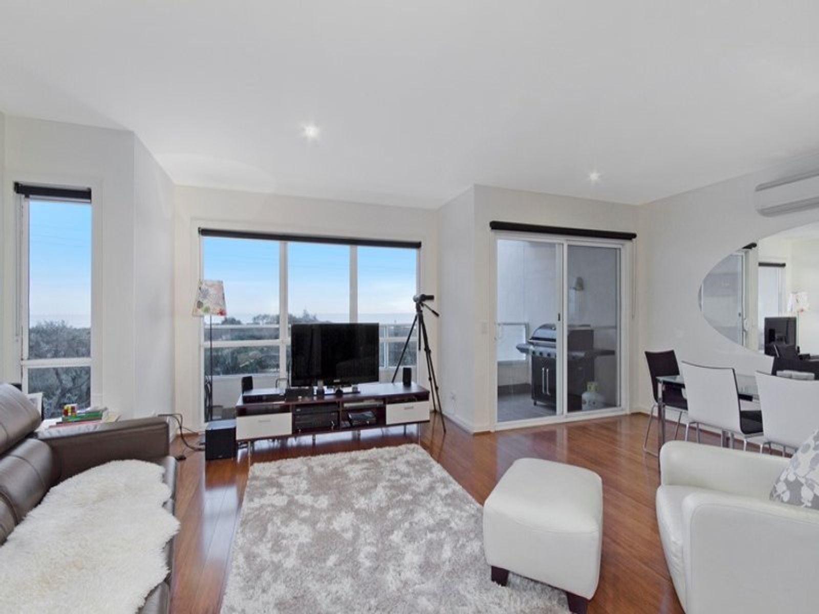 1/107 Nepean Highway, Seaford, VIC 3198, Seaford - Thumbnail 3