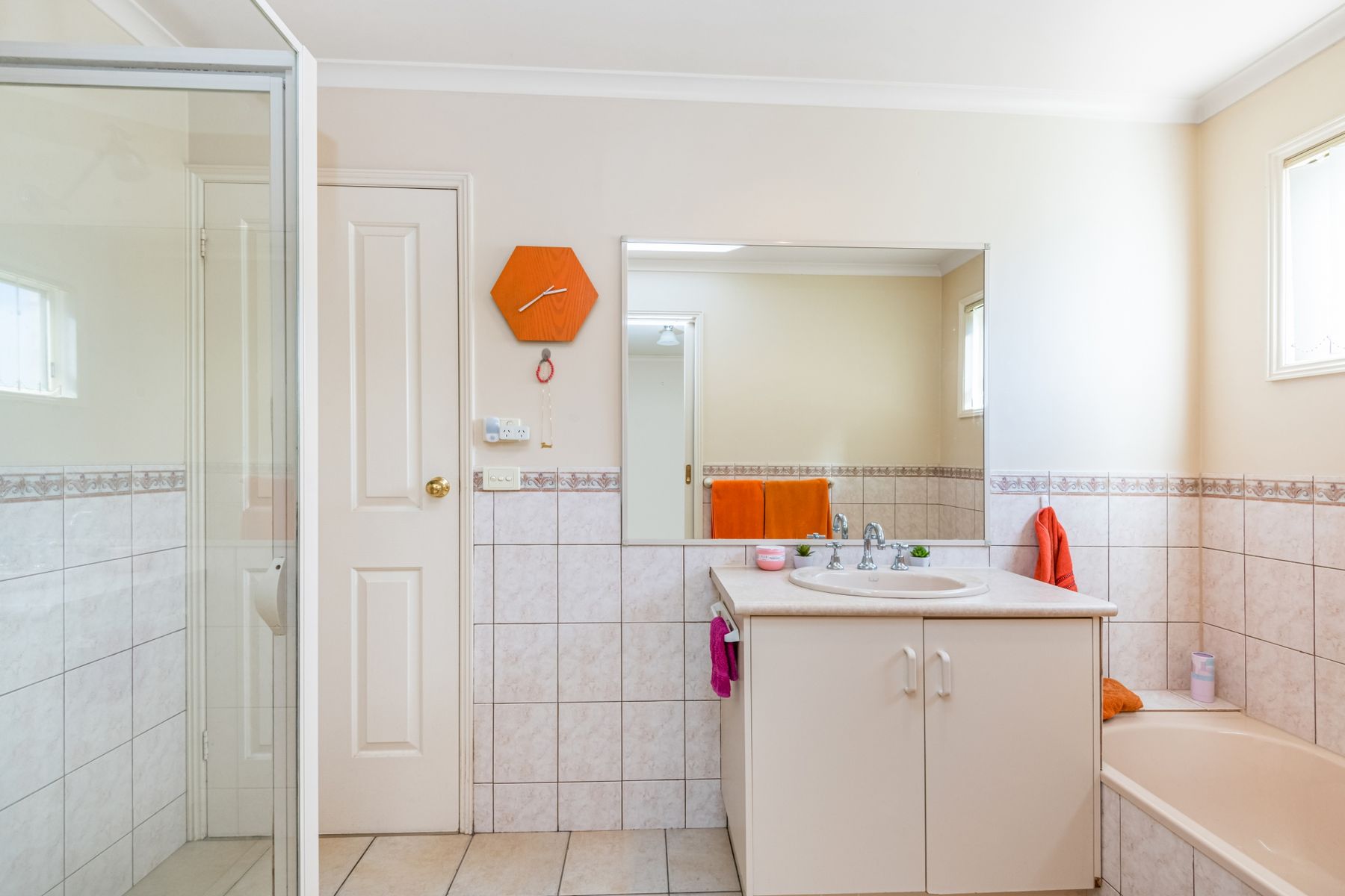 2 Ennor Place, Kangaroo Flat, VIC 3555, Kangaroo Flat Vic 3555 - Thumbnail 7
