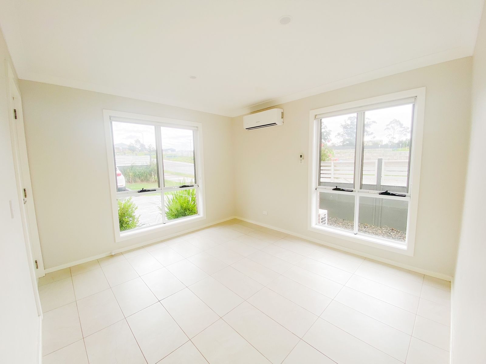 1/51 Warbler Avenue, Aberglasslyn NSW 2320, Aberglasslyn - Thumbnail 3
