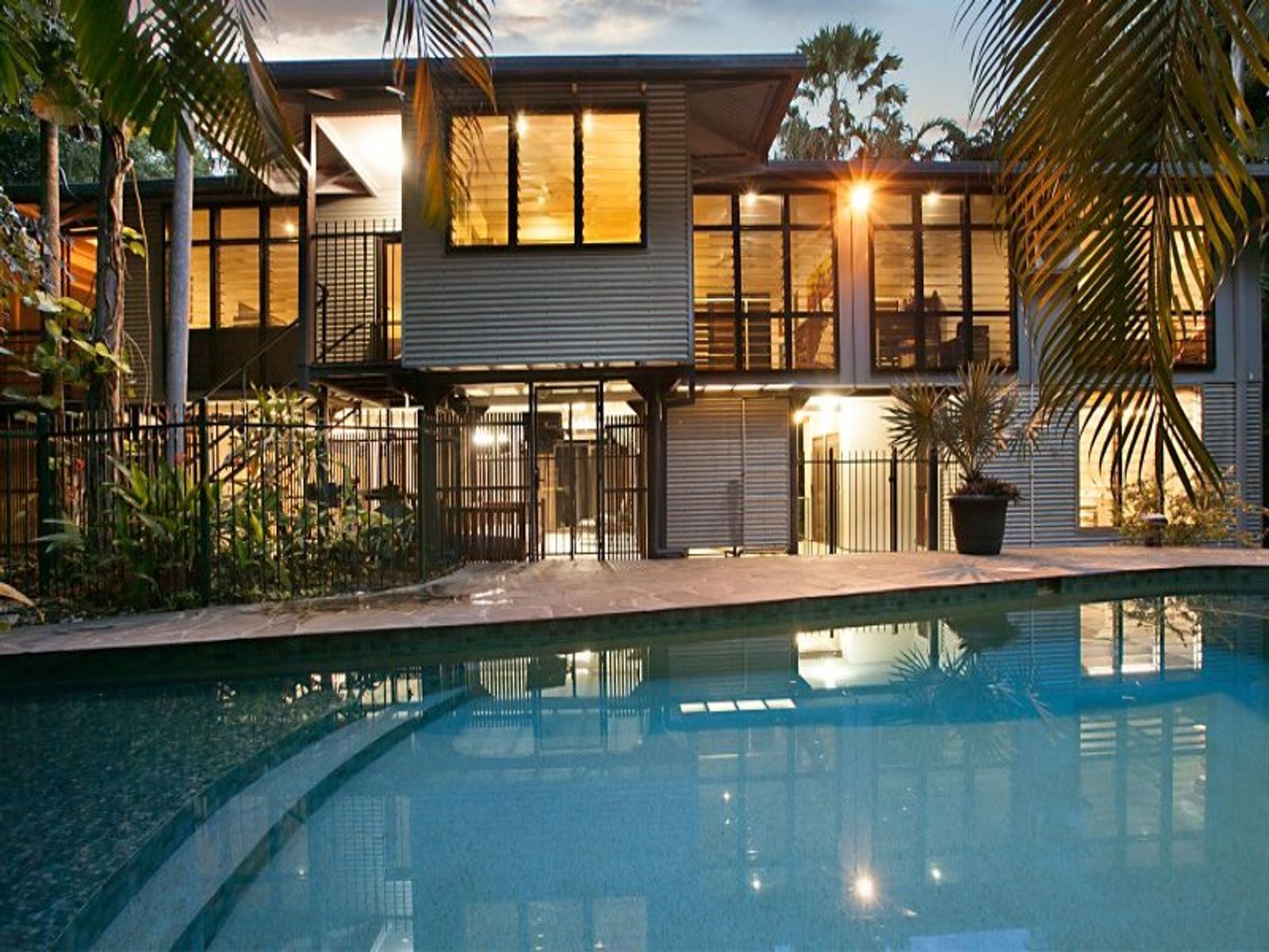 2 Lovegrove Street, Ludmilla NT 0820, Ludmilla - Thumbnail 2