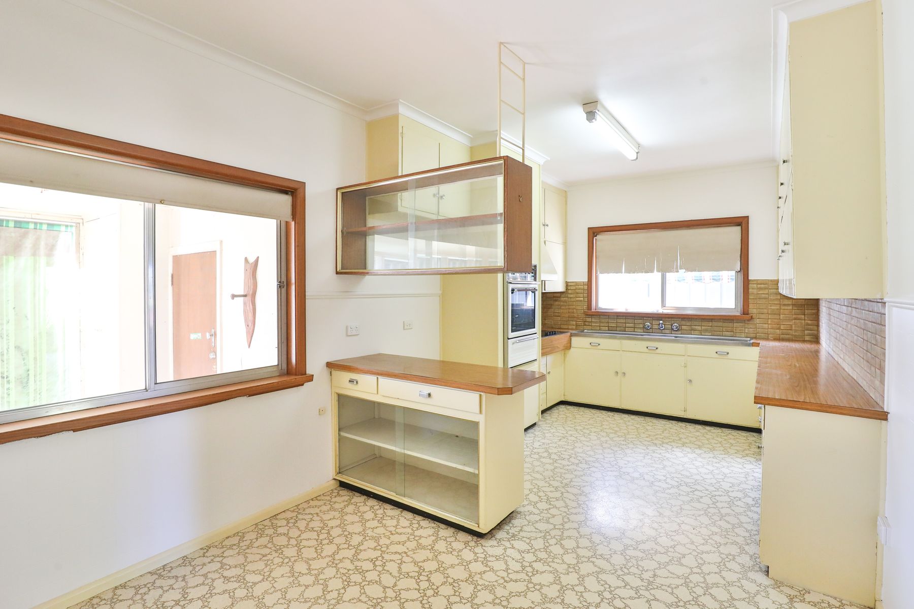 227 Deakin Avenue, Mildura - Thumbnail 3