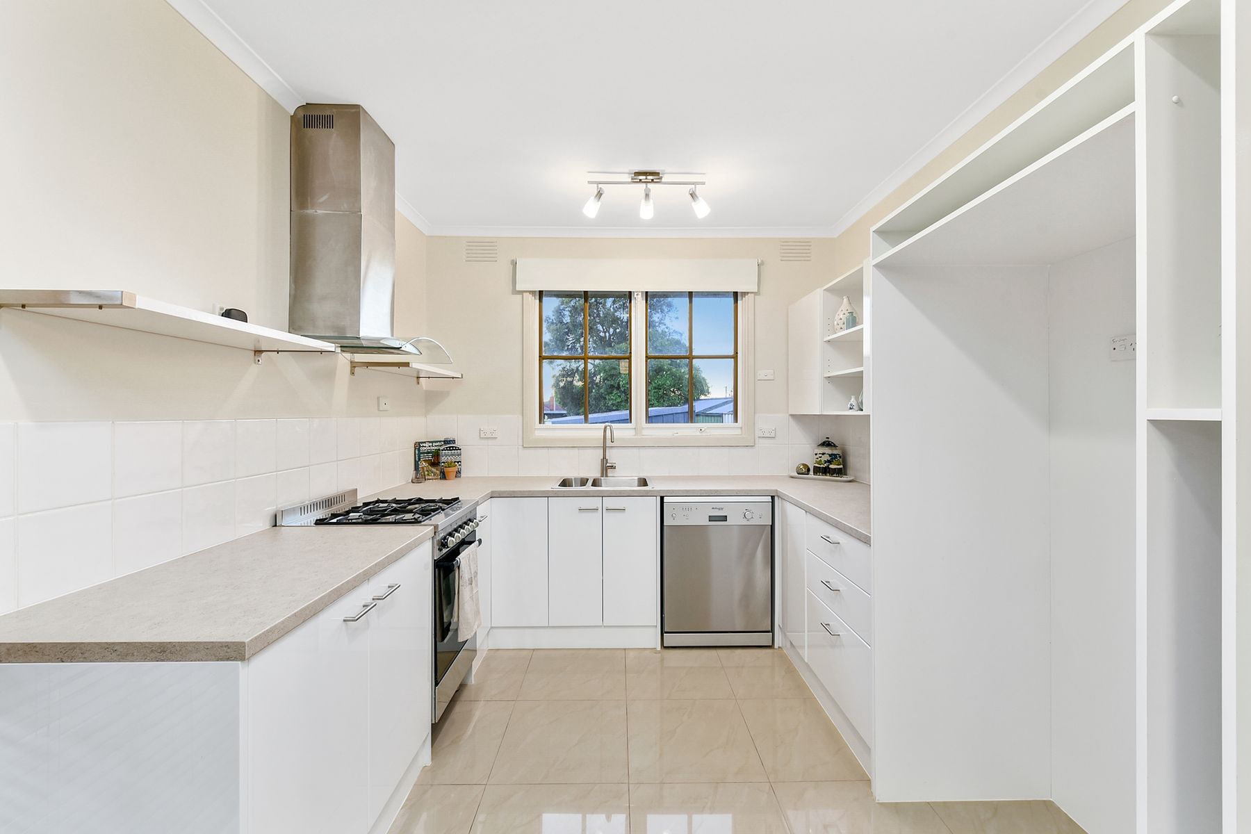 12/16 Flowervale Road, Noble Park, VIC 3174, Noble Park - Thumbnail 6