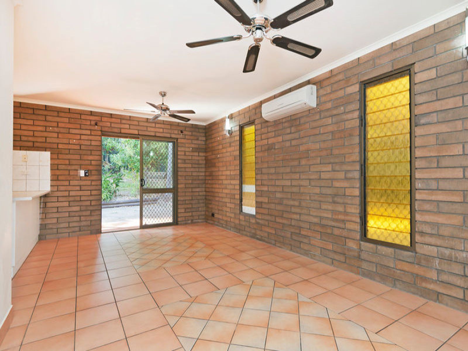 90 Priest Circuit, Gray NT 0830, Gray - Thumbnail 8