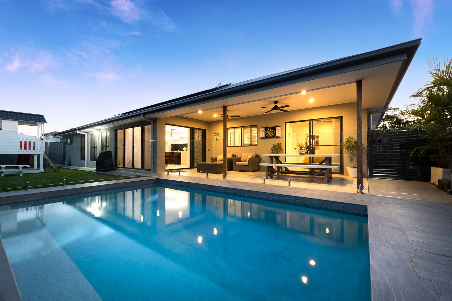 4 Looby Crescent, Pimpama QLD 4209, Pimpama - Thumbnail 2