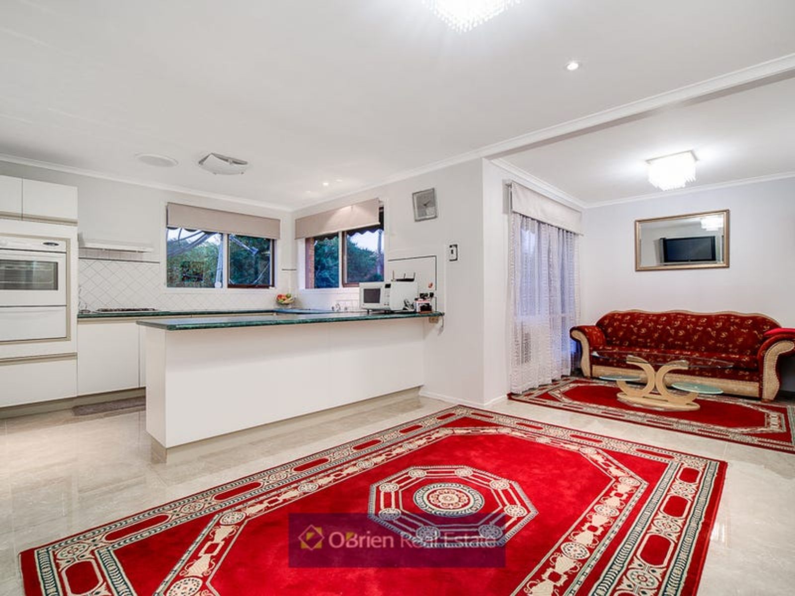 10 Sienna Crescent, Endeavour Hills, VIC 3802, Endeavour Hills - Thumbnail 3