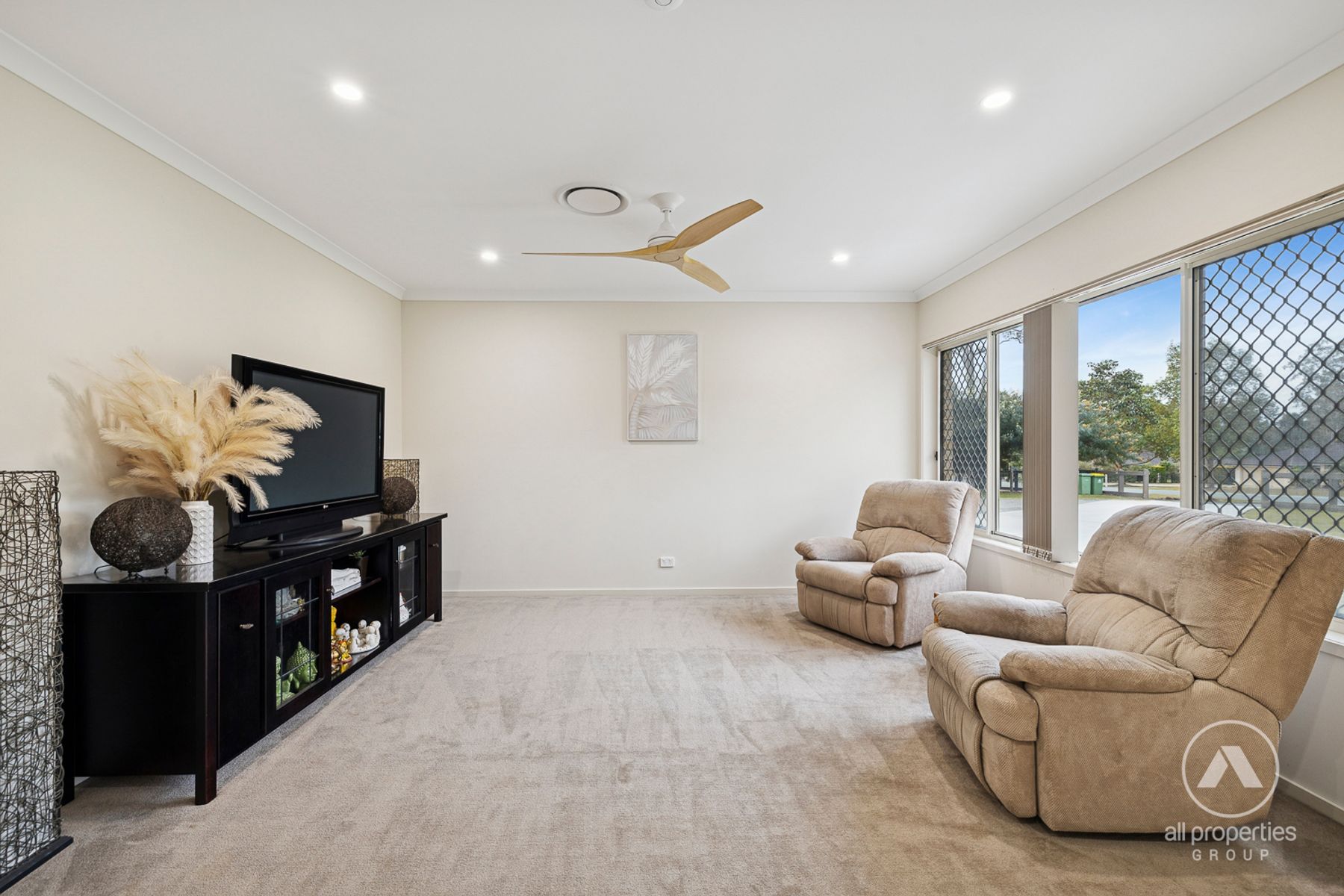 69-73 Bradman Street, New Beith QLD 4124, New Beith - Thumbnail 3