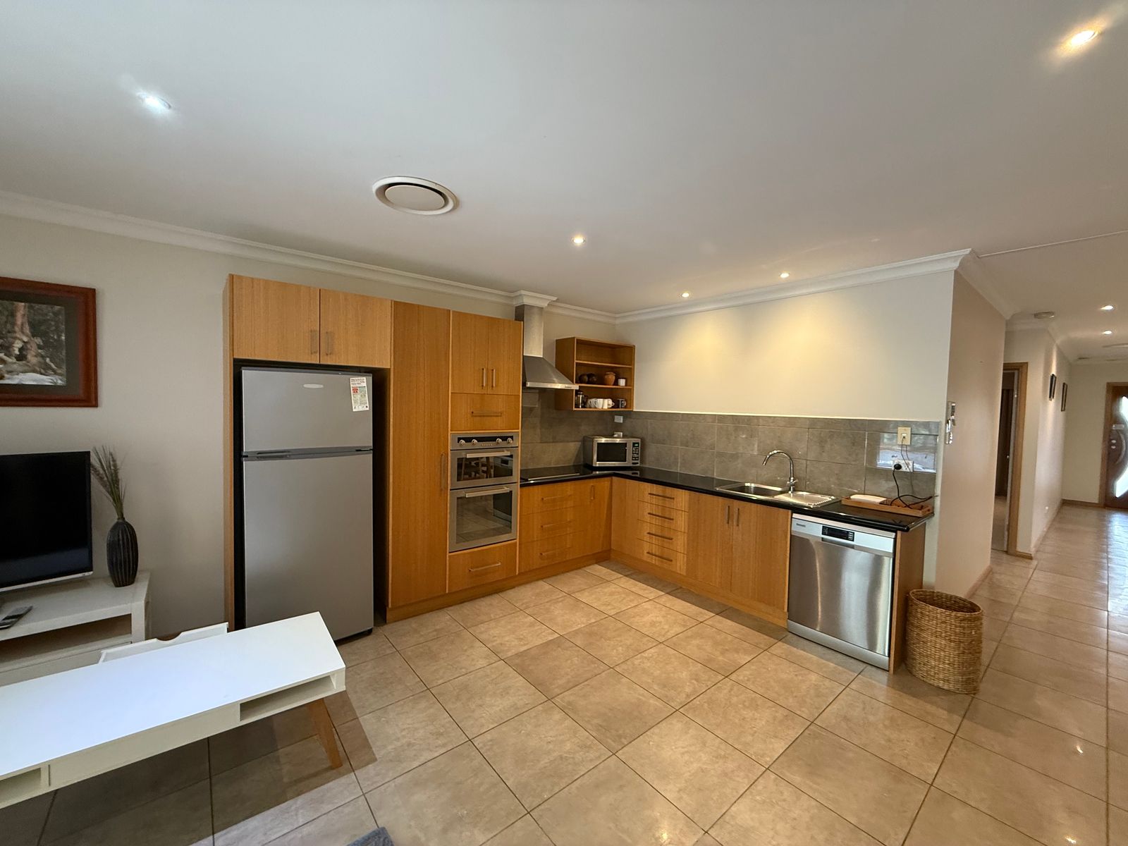 93B Delany Avenue, Bright VIC 3741, Bright - Thumbnail 3