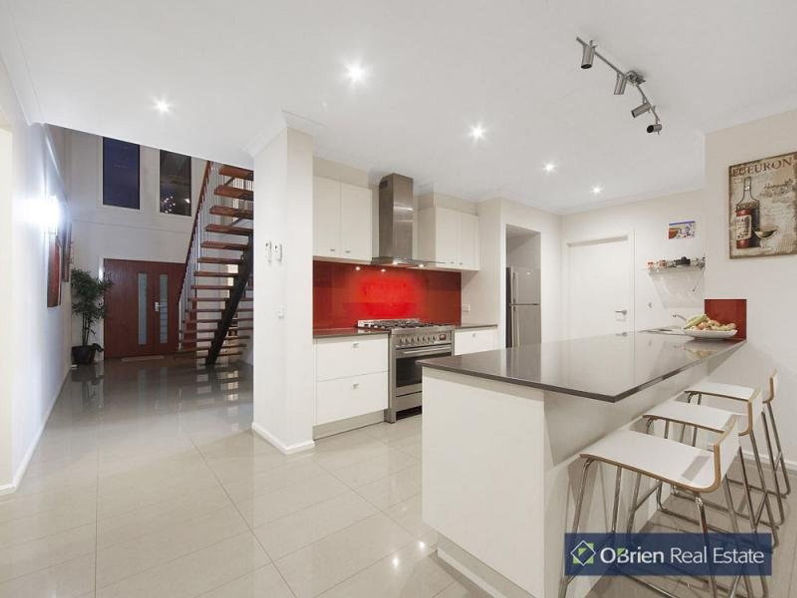 5 Loren Court, Endeavour Hills, VIC 3802, Endeavour Hills - Thumbnail 2