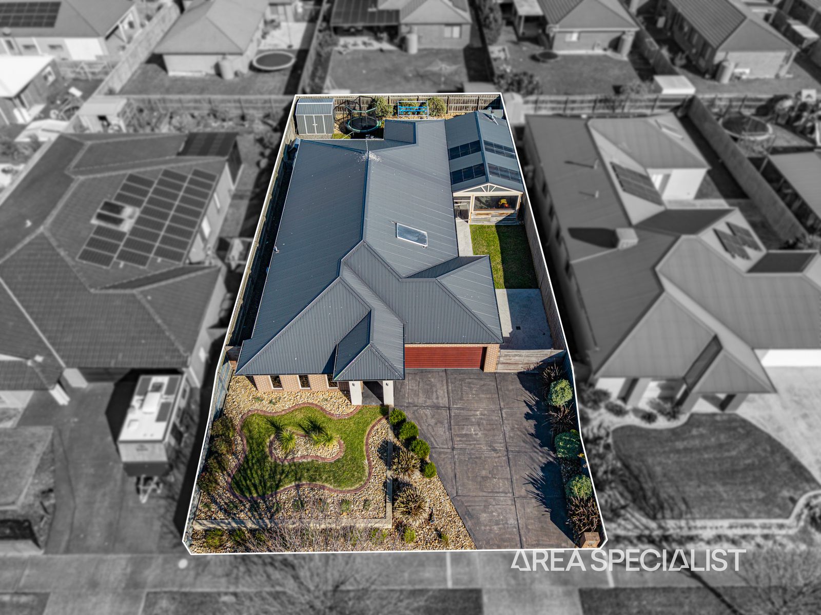 5 Emerald Crescent, Koo Wee Rup, Koo Wee Rup - Thumbnail 2