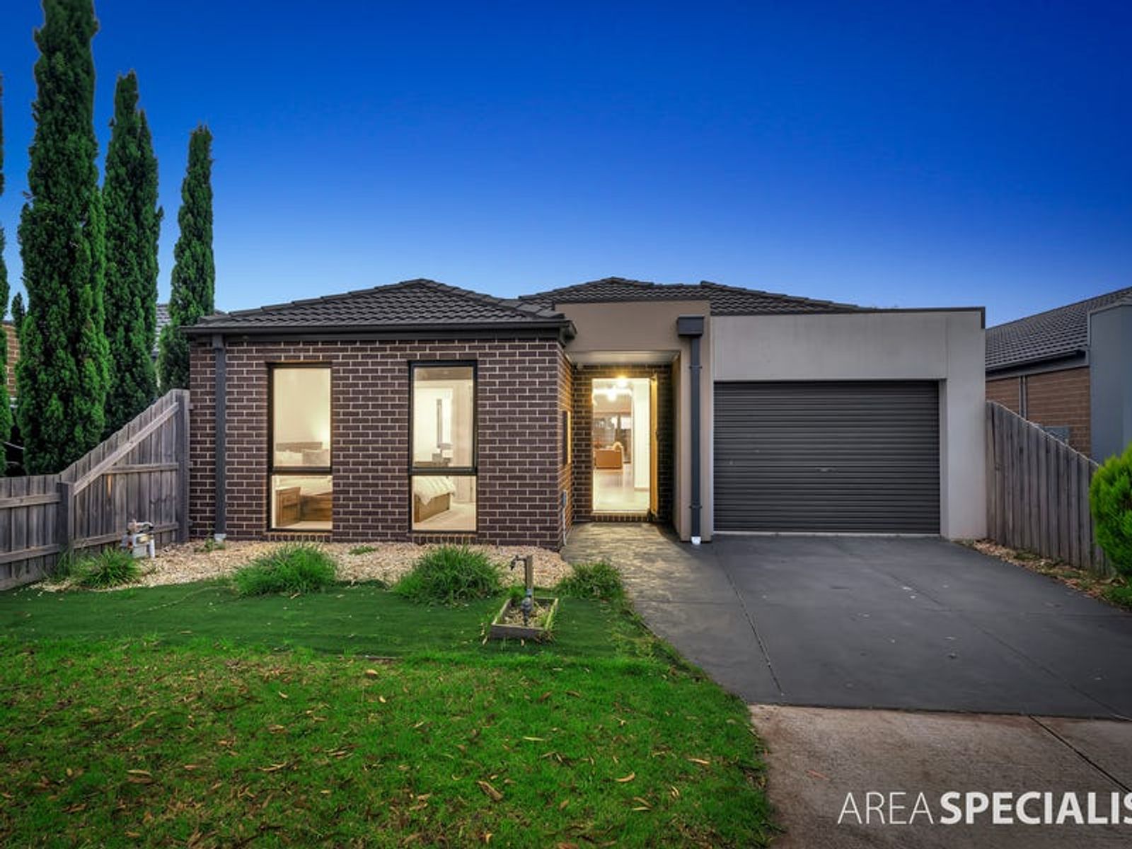 45 The Glade, Hampton Park, VIC 3976, Hampton Park - Thumbnail 2