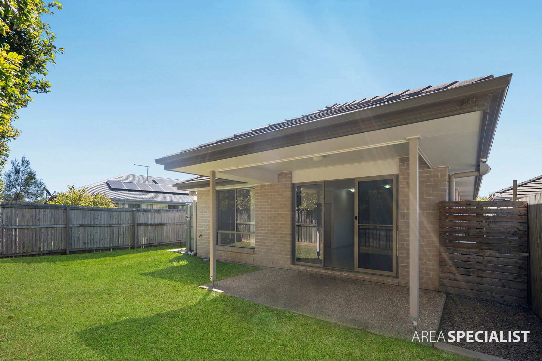 5 Coggins Street, Caboolture South, QLD 4510, Caboolture South - Thumbnail 2