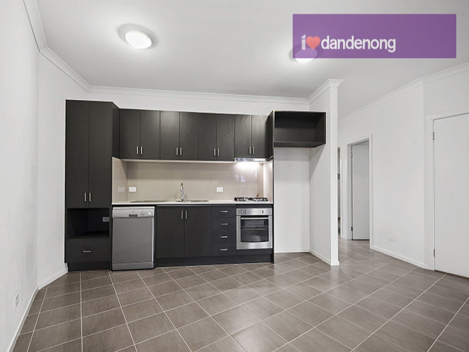 3/19, Dandenong - Thumbnail 2