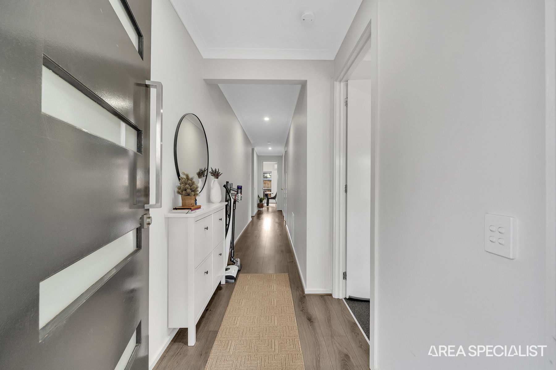14 Carfin Circuit, Thornhill Park, VIC 3335, Thornhill Park - Thumbnail 4