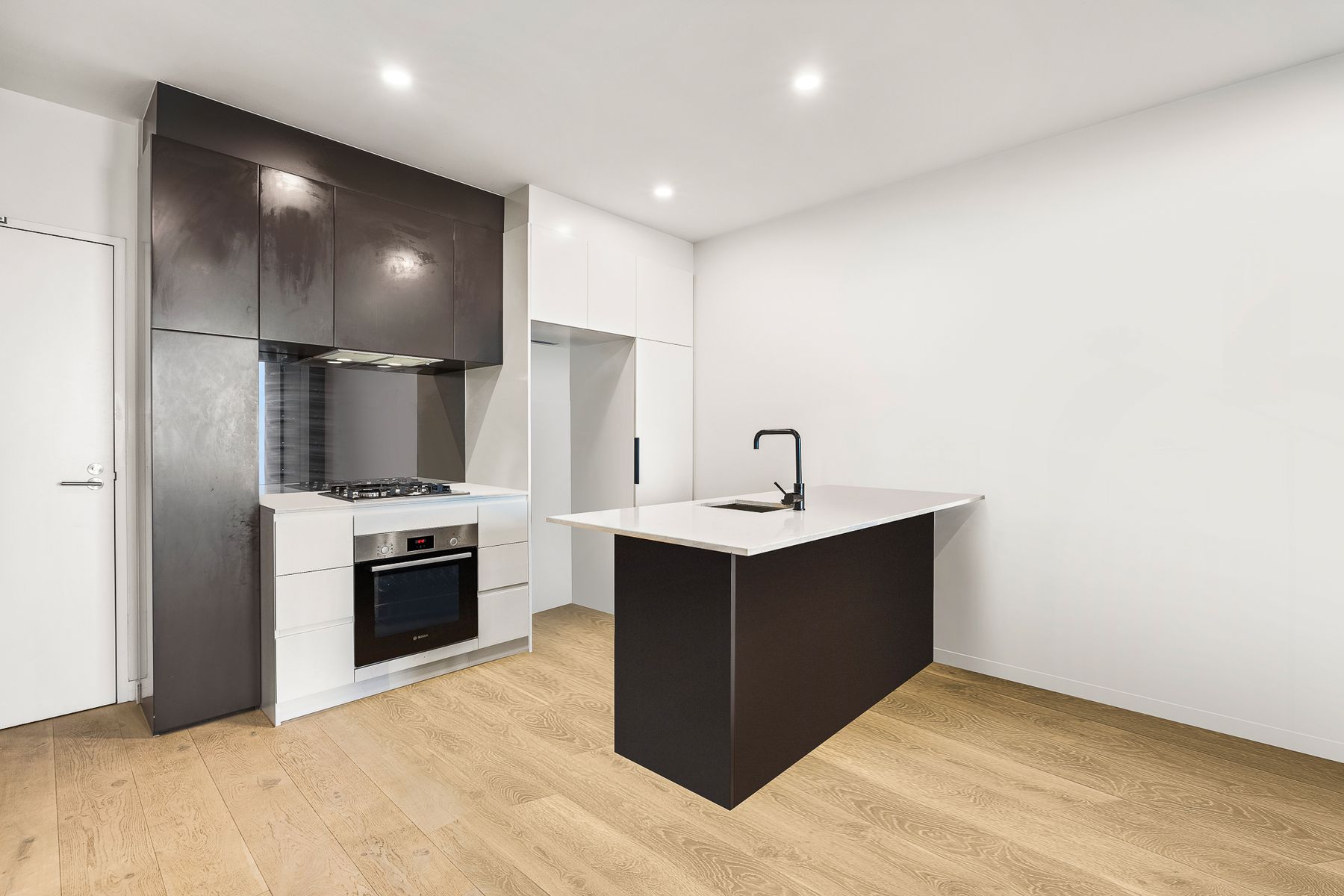 1111B/4 Joseph Road, Footscray, VIC 3011, Footscray - Thumbnail 8